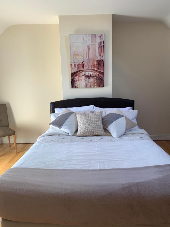 Seascape On The Edge Of Town: 4 Beds All Ensuite. Belmullet Exterior foto