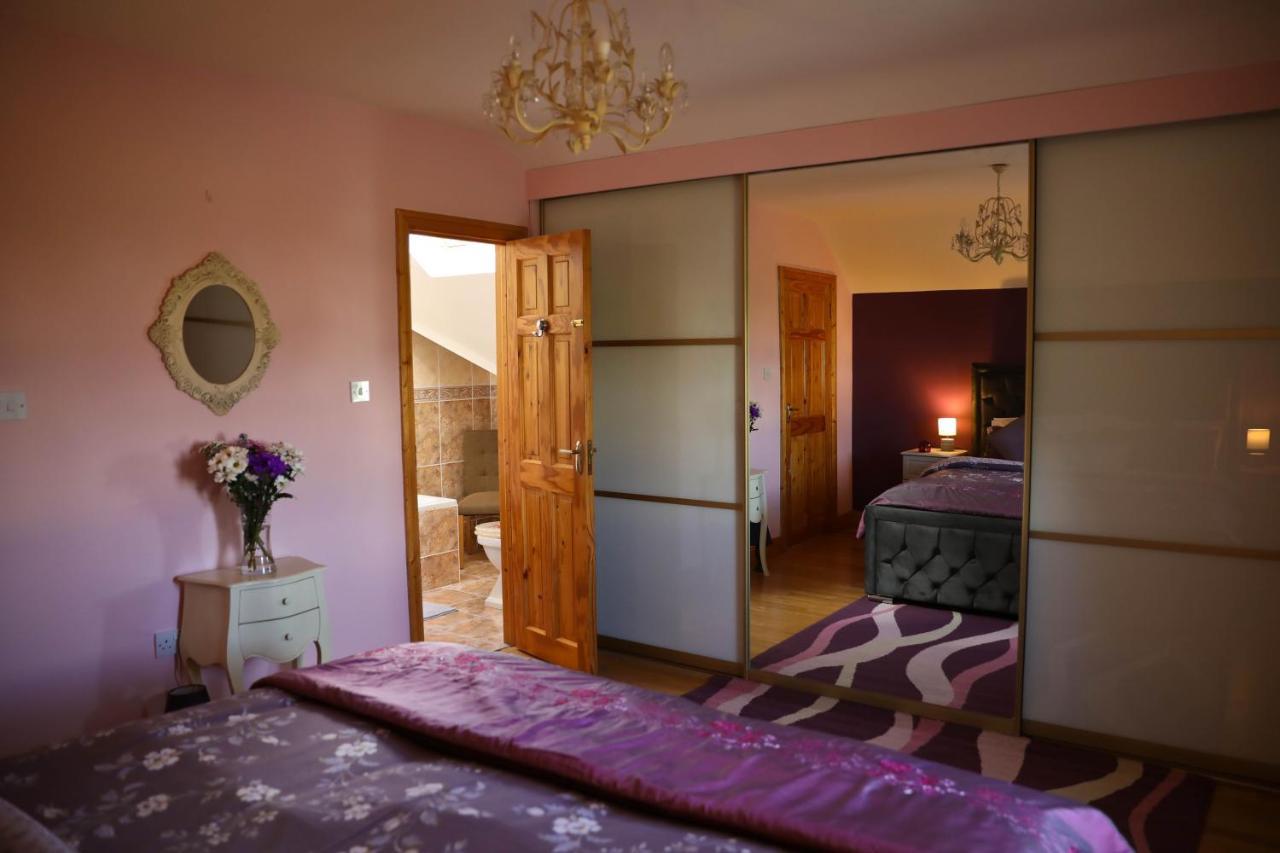 Seascape On The Edge Of Town: 4 Beds All Ensuite. Belmullet Exterior foto